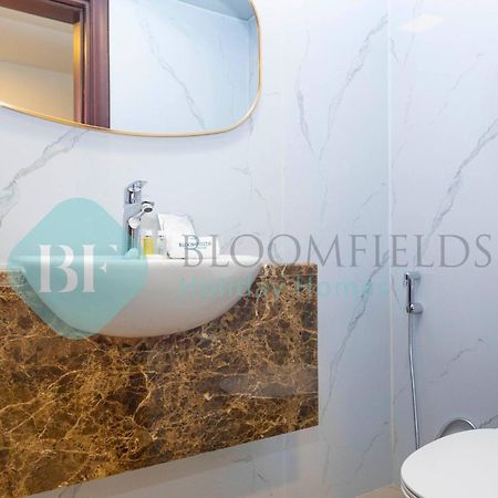 Bloomfields Hidden Gem 1Br In Elyacout Tower Apartment อาบูดาบี ภายนอก รูปภาพ