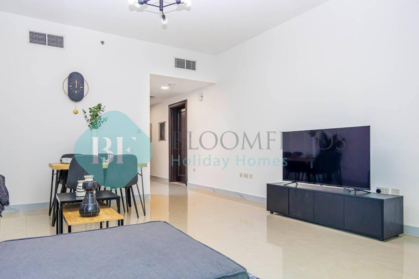 Bloomfields Hidden Gem 1Br In Elyacout Tower Apartment อาบูดาบี ภายนอก รูปภาพ